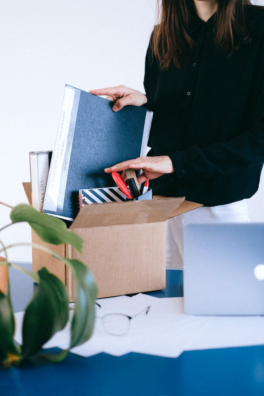 woman organizing her belongings